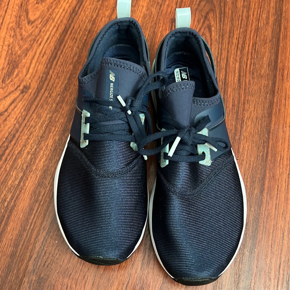 New Balance Women's Navy Black Athletic Sneakers